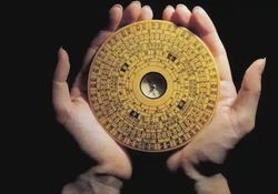 八字五行性質分析之戊己土 八字中戊己土詳解